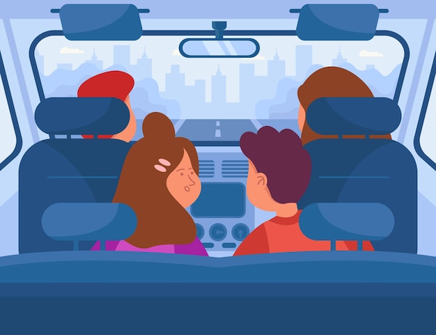 Parents Et Enfants Partant En Voyage Sur La Route