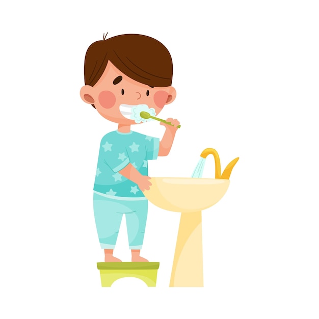 Vecteur personnage de garçon debout sur un tabouret dans la salle de bain et se brossant les dents illustration vectorielle