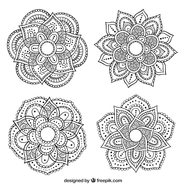 Plusieurs Mandalas Ornementales Dessinées à La Main