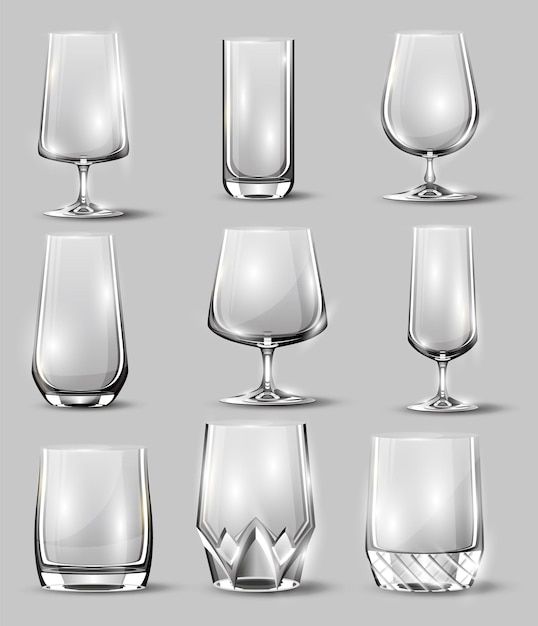 Vecteur set de verres à alcool moquette réaliste transparente vide pour différentes boissons illustration vectorielle