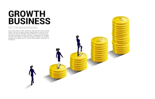 Silhouette d'homme d'affaires et de femme d'affaires marchant vers le haut de la pile de pièces Concept d'investissement réussi et de croissance des affaires