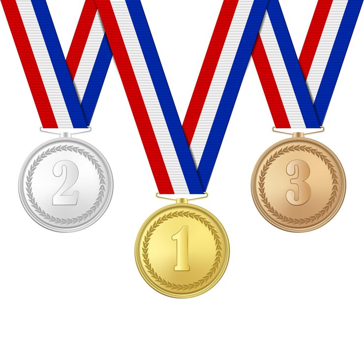 Vecteur vecteur 3d réaliste or argent et bronze médailles icon set avec rubans de couleur gros plan isolé sur fond blanc la première deuxième troisième place prix victoire du tournoi sportif