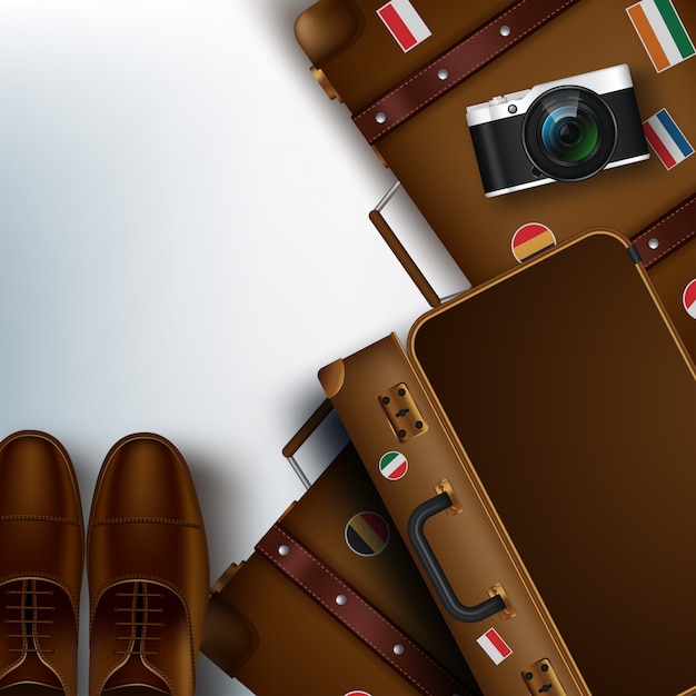 Voyager 3D articles réalistes tels que valise, appareil photo, chaussures