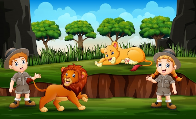 Zookeeper Avec Des Lions Sur La Nature