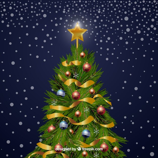 Árbol de Navidad decorado con adornos