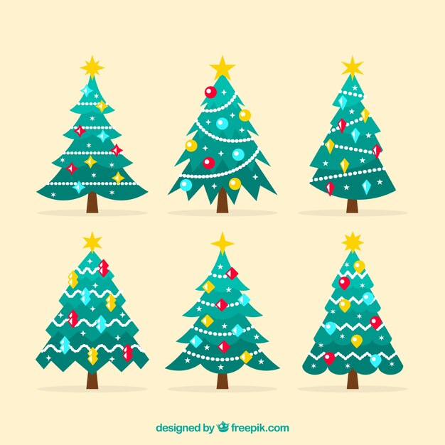 Árboles de navidad con decoración brillante