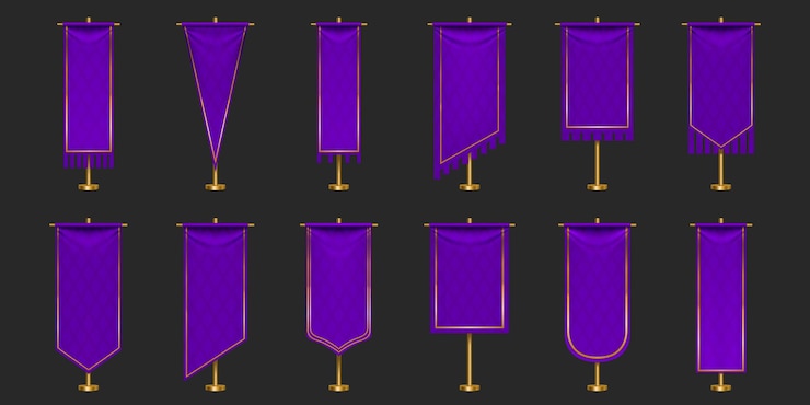 Vector gratuito banderines de maqueta de colores morados y dorados, pancartas verticales en blanco con diferentes formas de borde que cuelgan del asta de la bandera.