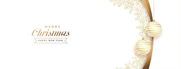 Vector gratuito banner de feliz navidad blanco y dorado con decoración de bolas