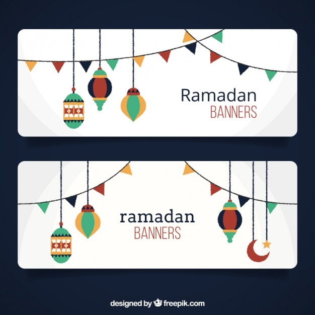 Vector gratuito banners de ramadan con ornamentos