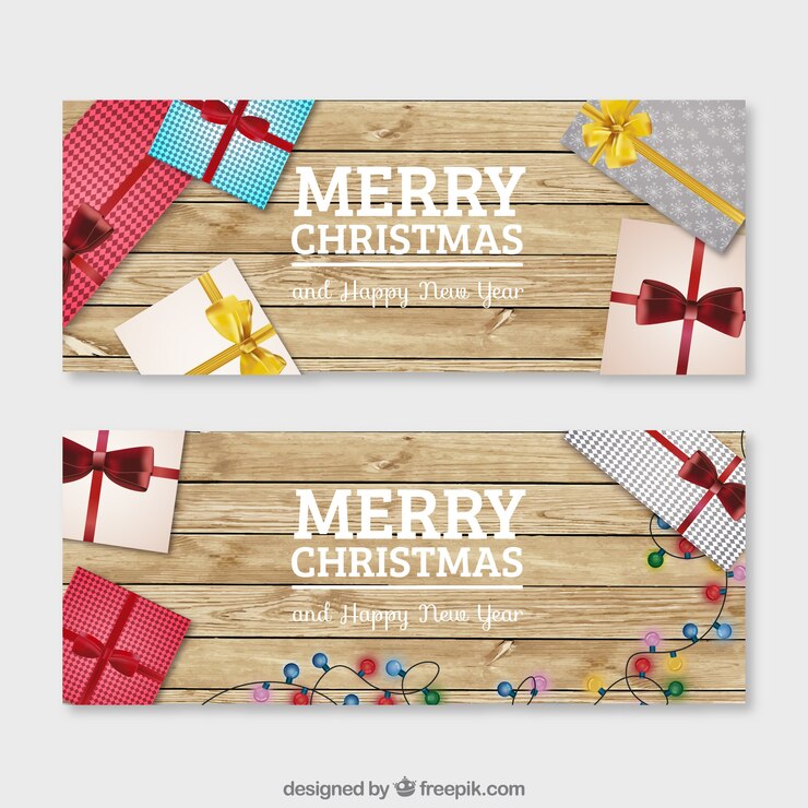 Vector gratuito banners de regalos navideños en un fondo de madera