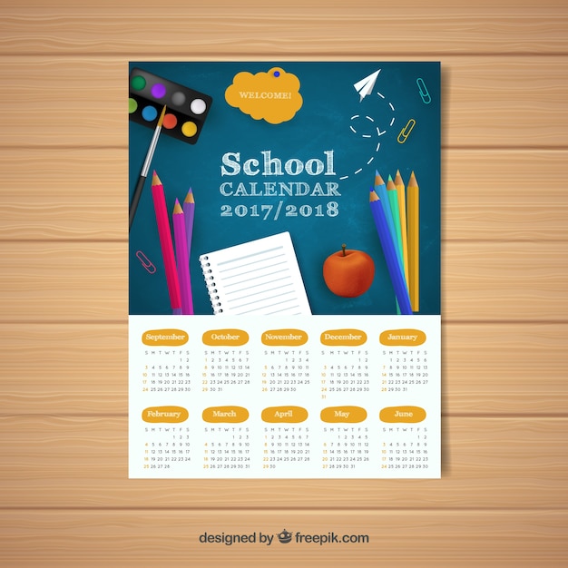 Vector gratuito calendario escolar con lápices de colores y otros elementos