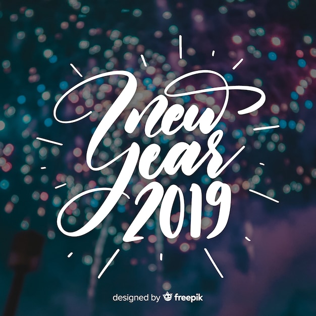 Vector gratuito caligrafía de año nuevo 2019