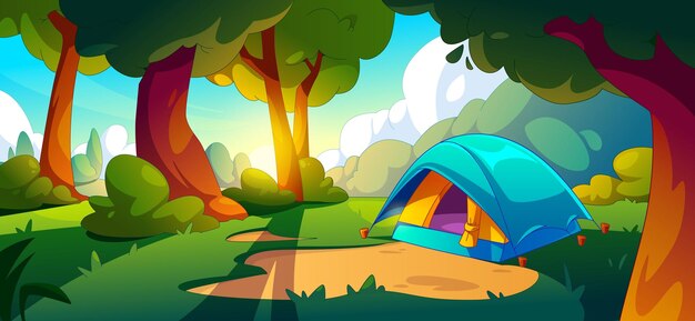 Campamento turístico en el bosque de verano