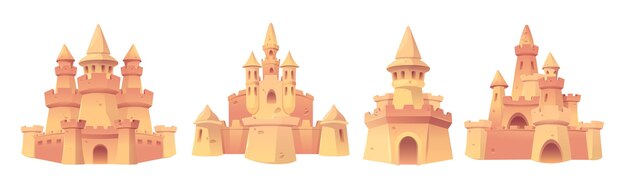 Castillos de arena situados aislados sobre un fondo blanco