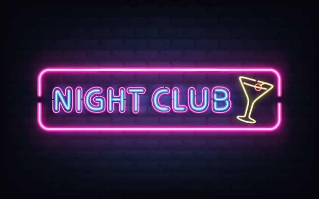 Club nocturno, vector realista de letrero retro de neón brillante de bar de cócteles con letras de luz azules fluorescentes que brillan intensamente, copa de cóctel amarilla con marco de oliva, violeta, rosa en la ilustración de pared de ladrillo oscuro