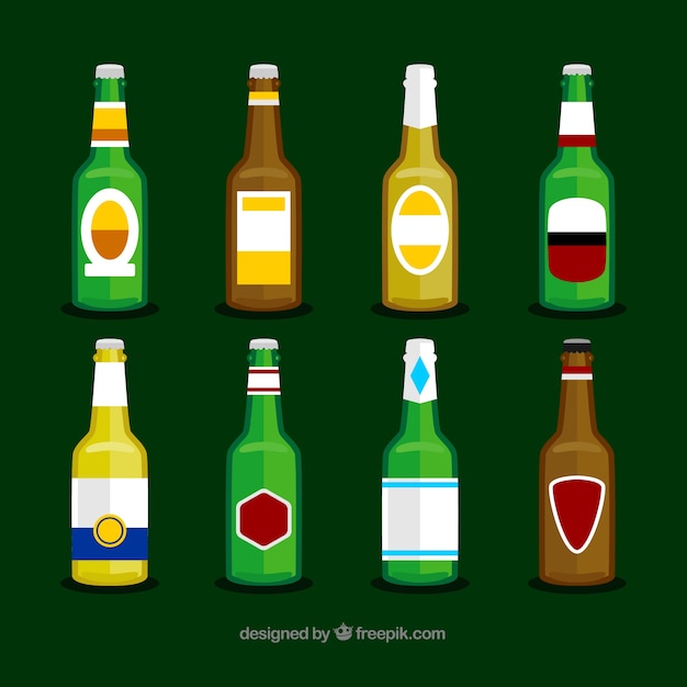 Vector gratuito colección de botellas de cerveza hechas a mano