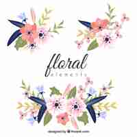 Vector gratuito colección colorida de elementos florales con diseño plano