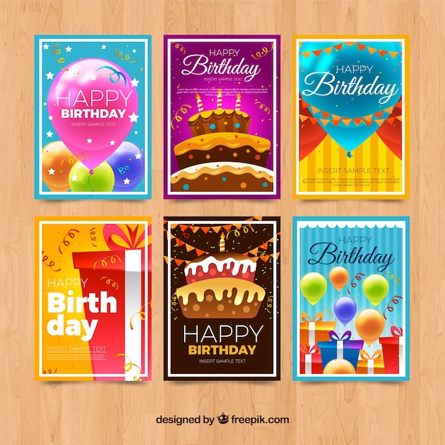 Vector gratuito colección colorida de tarjetas de cumpleaños de estilo realistas