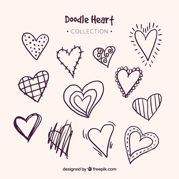 Vector gratuito colección de corazones dibujados