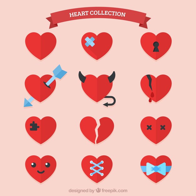 Colección de corazones rojos planos con elementos 