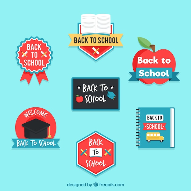 Colección de etiquetas de vuelta al colegio con elementos