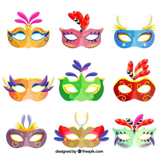 Colección de máscaras hechas a mano de carnaval