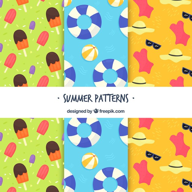 Colección de patrones de verano con elementos de playa