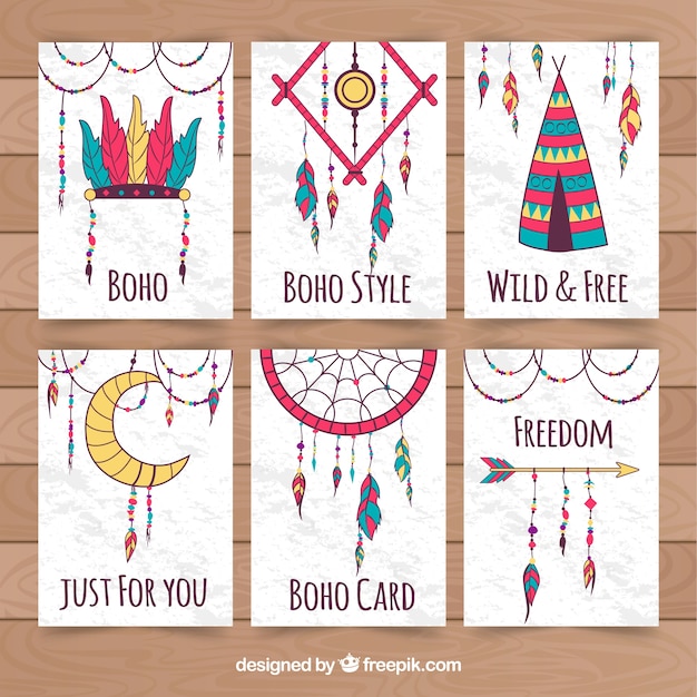 Vector gratuito colección de tarjetas boho con elementos hippie