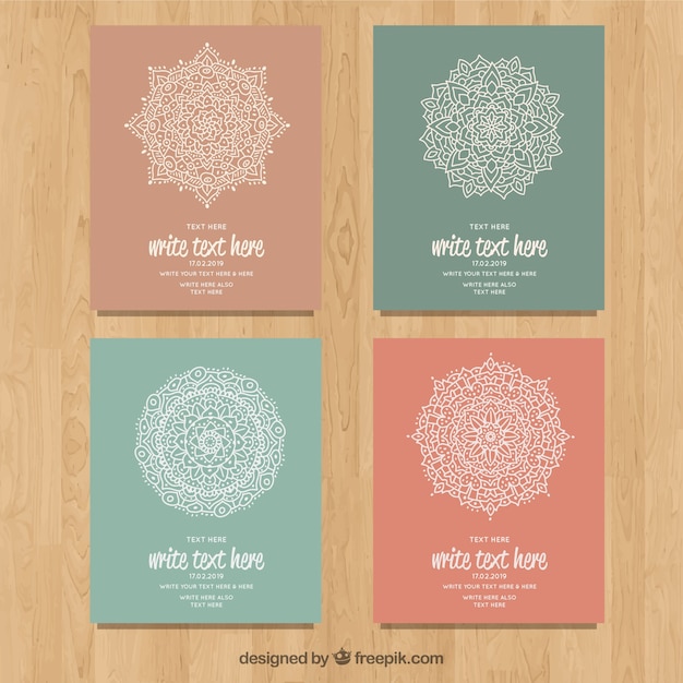 Vector gratuito colección de tarjetas boho en estilo hecho a mano