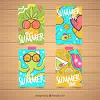 Vector gratuito colección de tarjetas de verano con caricaturas de frutas
