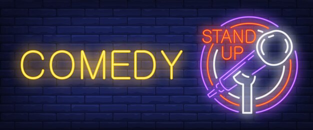 Comedia de neón. Micrófono de barra brillante en marco de círculo