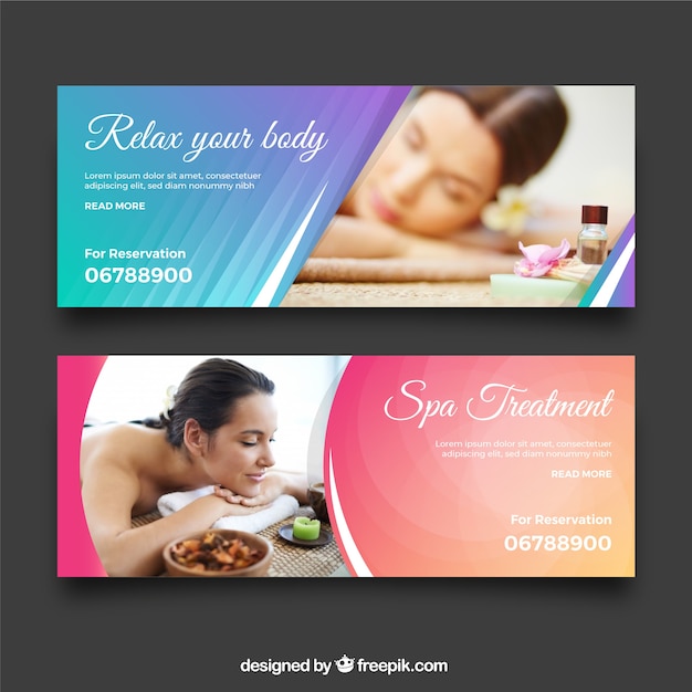 Vector gratuito conjunto de banners de centro de spa con mujer relajada