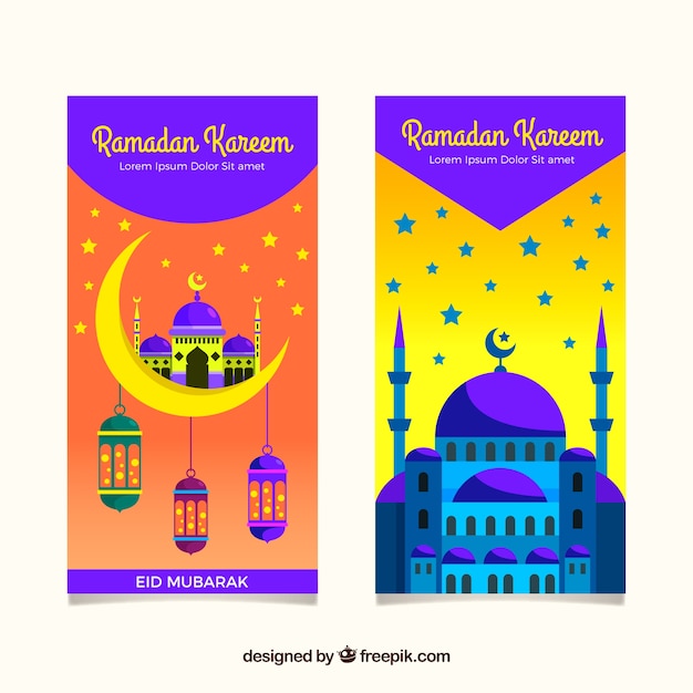 Conjunto de banners de ramadán con mezquitas en estilo plano