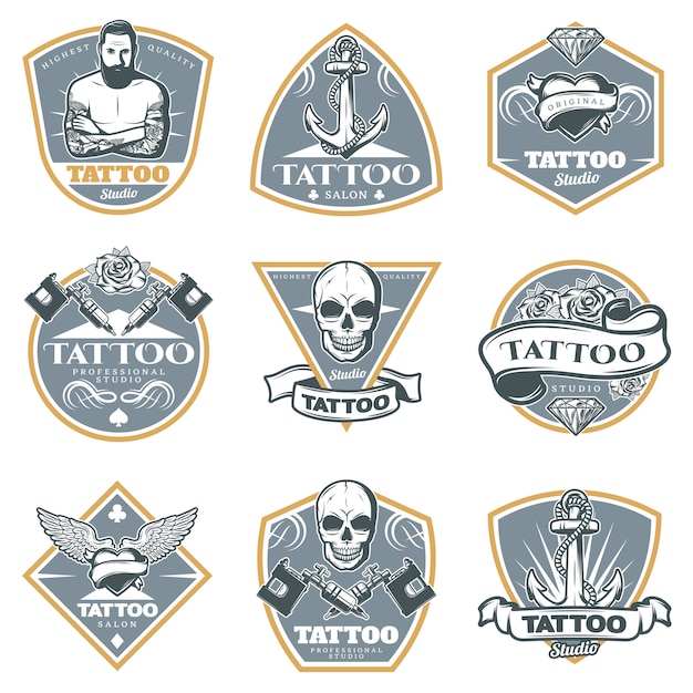 Conjunto de etiquetas de estudio de tatuajes de colores
