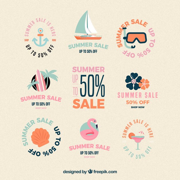Conjunto de insignias de venta de verano con elementos de playa