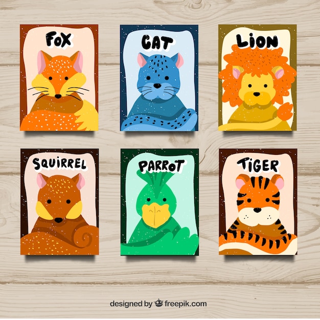 Vector gratuito conjunto de tarjetas con animales slavajes