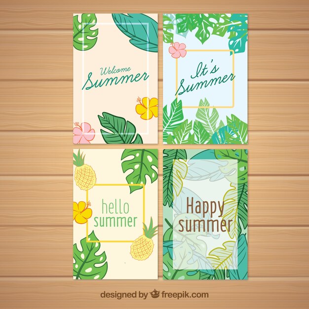 Conjunto de tarjetas de verano con plantas diferentes