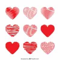 Vector gratuito corazones rojos en estilo de dibujo