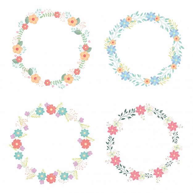 Coronas circulares con decoración de flores y hojas.