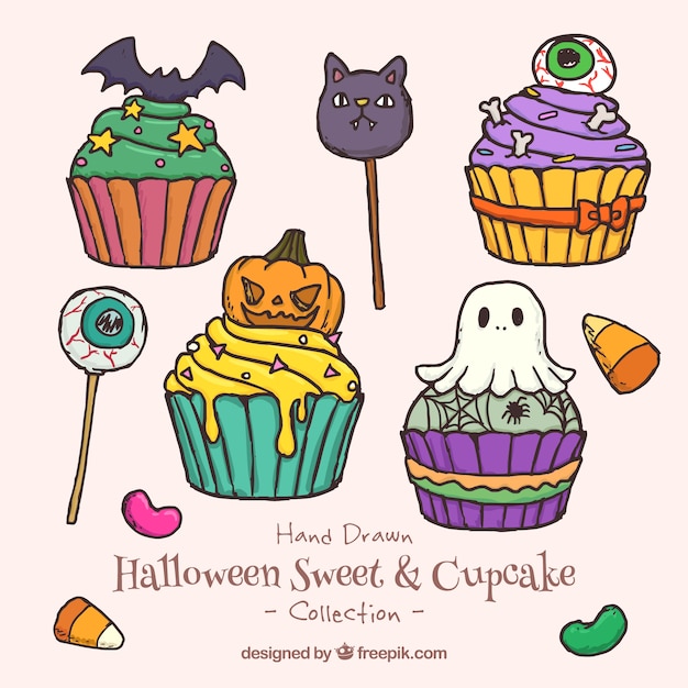 Vector gratuito cuatro horripilantes cupcakes para halloween, dibujados a mano