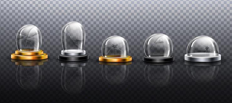 Vector gratuito cúpulas de vidrio roto sobre podio de metal, oro y plata.