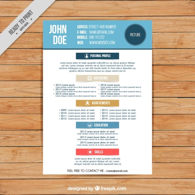 Vector gratuito curriculum vitae simple con secciones coloreadas