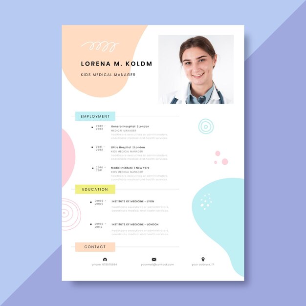 Currículums médicos coloridos dibujados a mano
