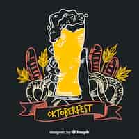 Vector gratuito dibujado a mano cerveza de barril oktoberfest con espuma