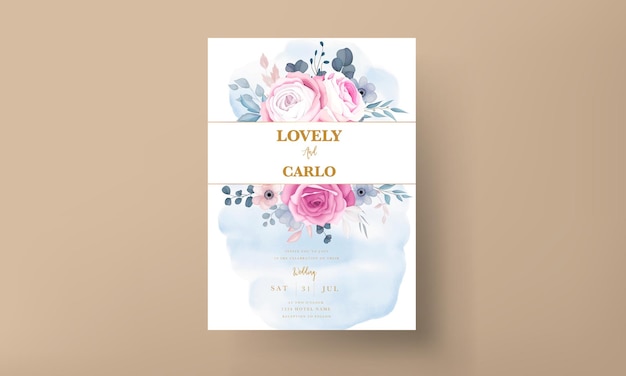 Diseño de plantilla de tarjeta de invitación de boda floral suave