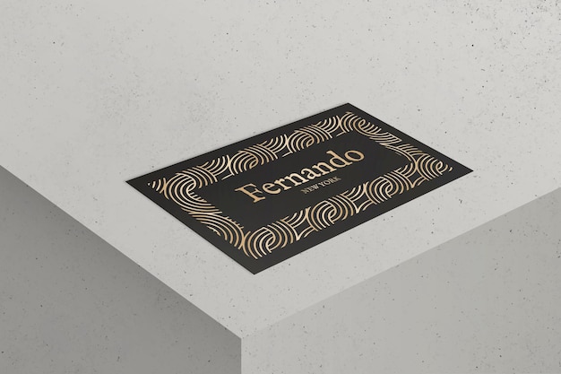 Diseño de tarjeta de visita de lujo en tono negro y dorado.