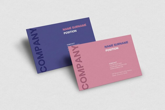 Diseño de tarjeta de visita simple en rosa y morado con vista frontal y trasera