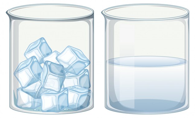 Dos vasos de vidrio llenos de hielo y agua.