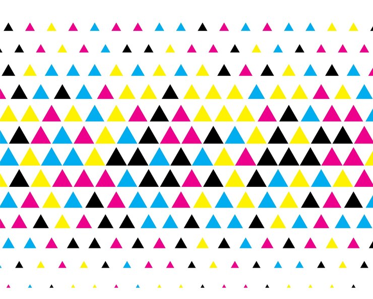 Vector gratuito estilo geométrico colores cmyk diseño de fondo triángulo