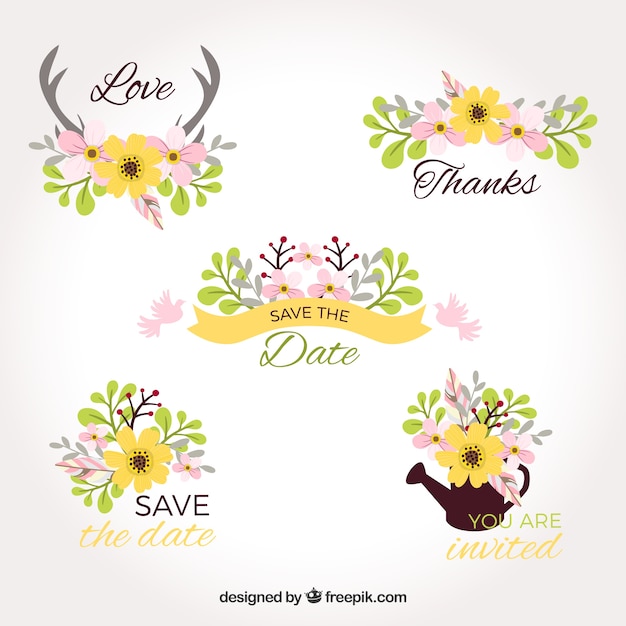 Vector gratuito etiquetas de boda adorables con flores